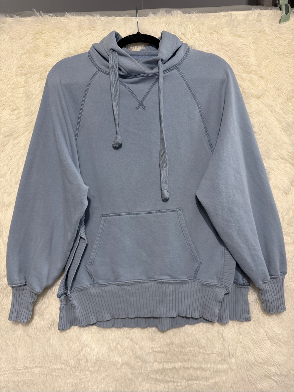 American Eagle Womens Oversized Hoodie XS Blue Side Slits Comfy Ribbed Cuffs Hem